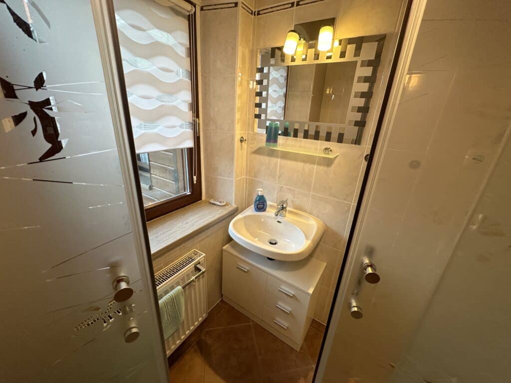 Ferienwohnung 1: Badezimmer